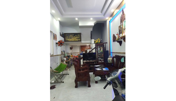 Chỉ 5.95 Tỷ TL! 65M², 2 Tầng/3pn, HẺM XE HƠI, Quang Trung Gò Vấp!